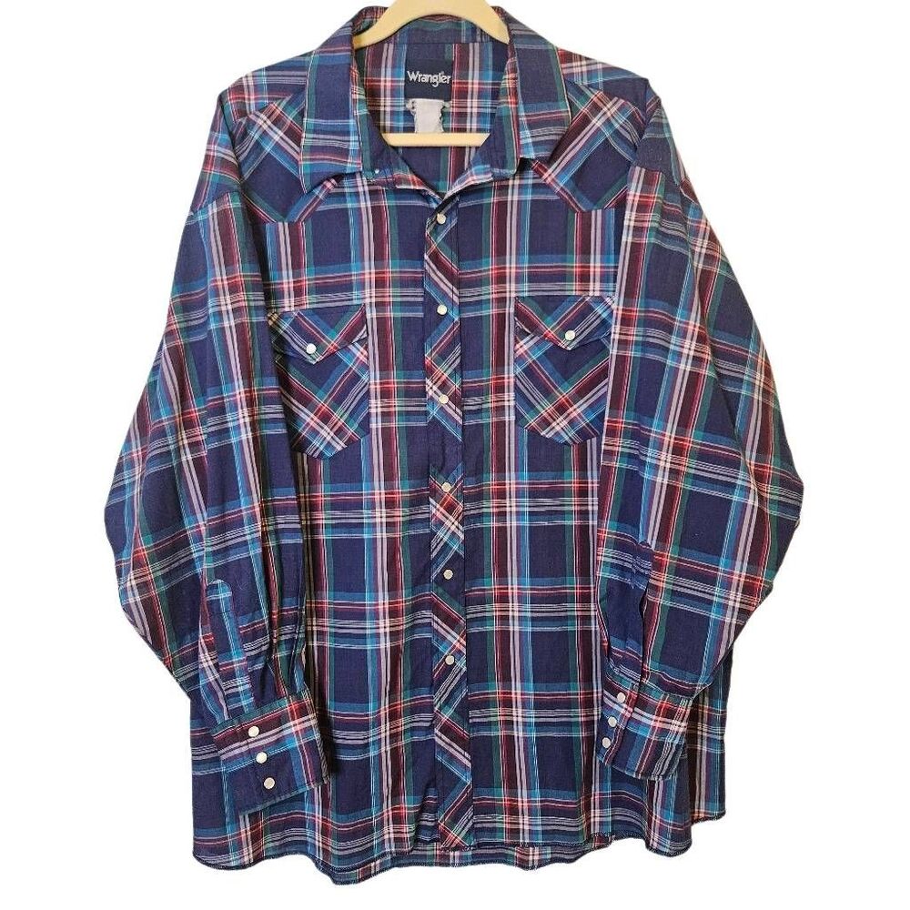 Vintage Wrangler pearl button closure, plaid shirt. Rodeo, westerners. XL- 2XL.